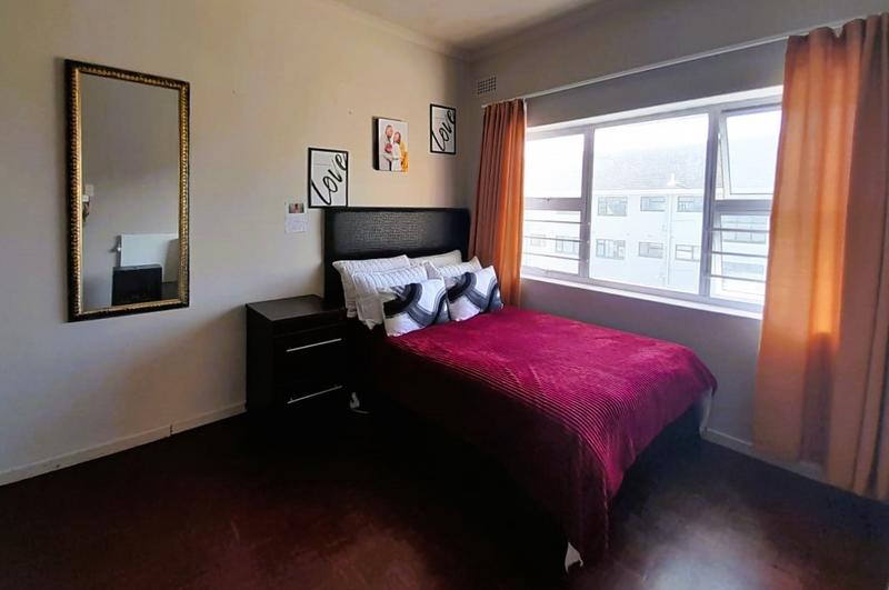 1 Bedroom Property for Sale in Fish Hoek Western Cape